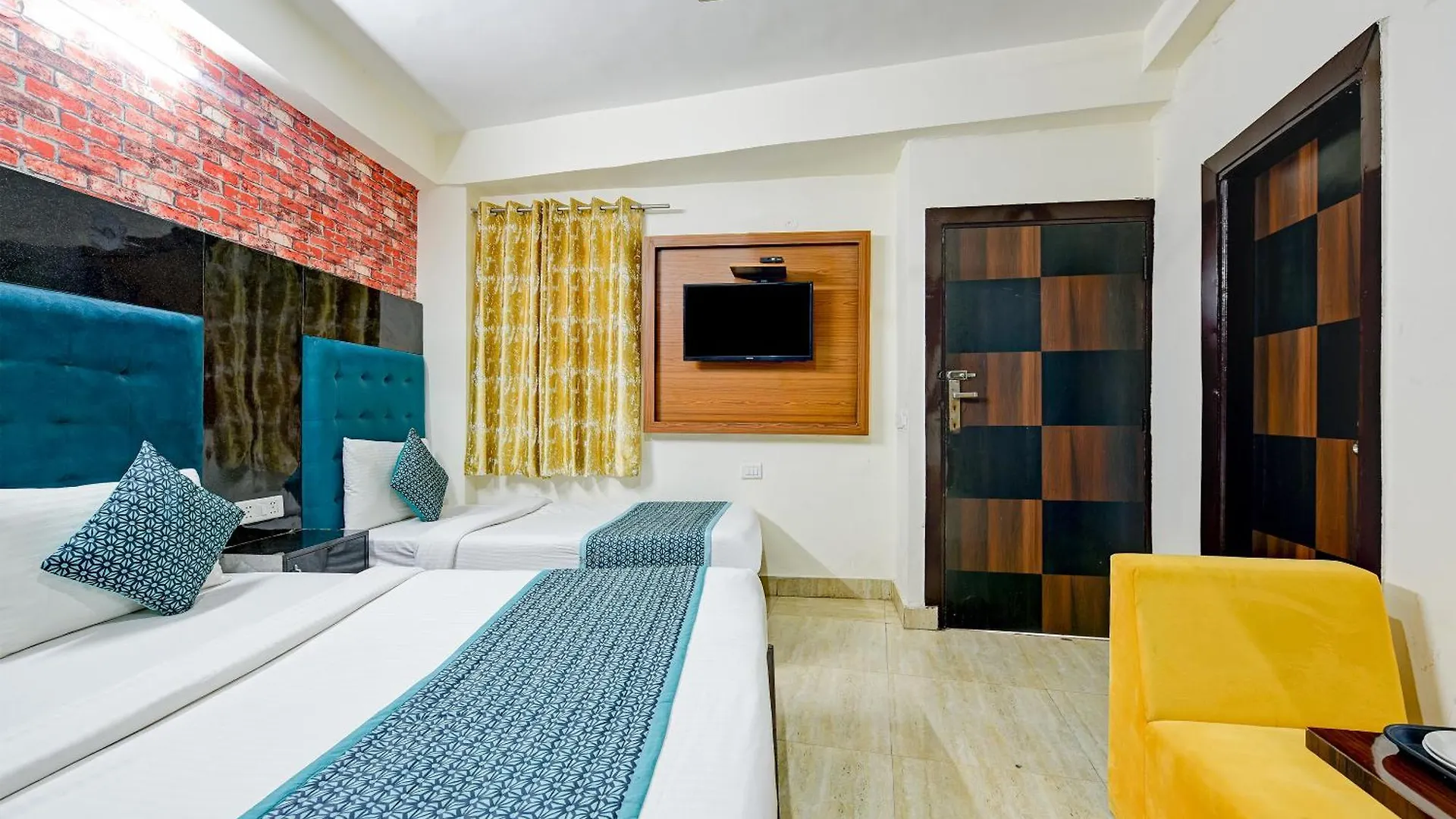 Airport Hotel Square Plaza Nuova Delhi