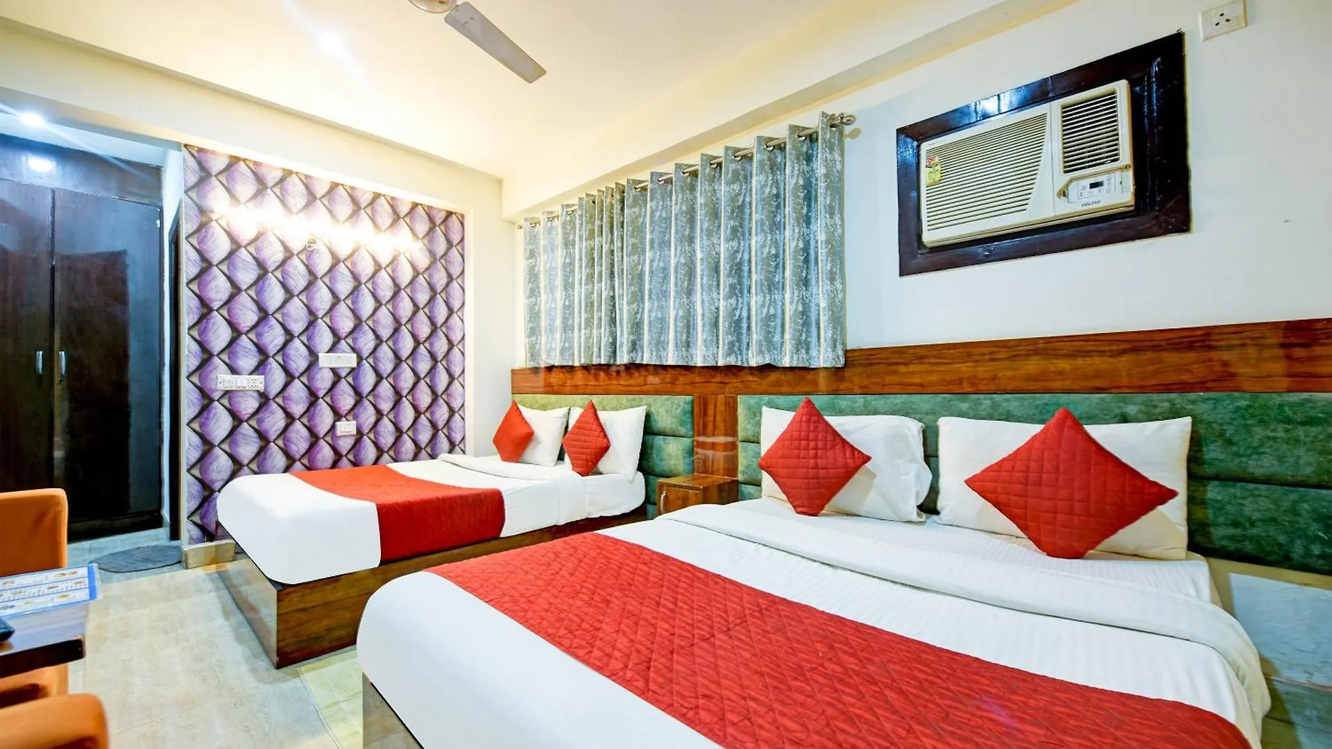Airport Hotel Square Plaza Nuova Delhi 3*,  India