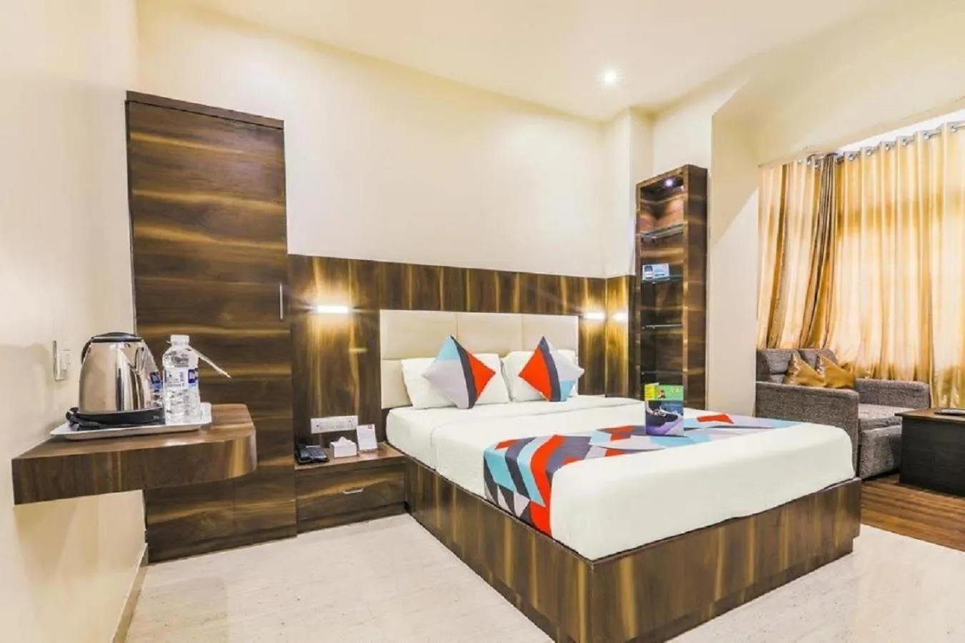 Airport Hotel Square Plaza Nuova Delhi